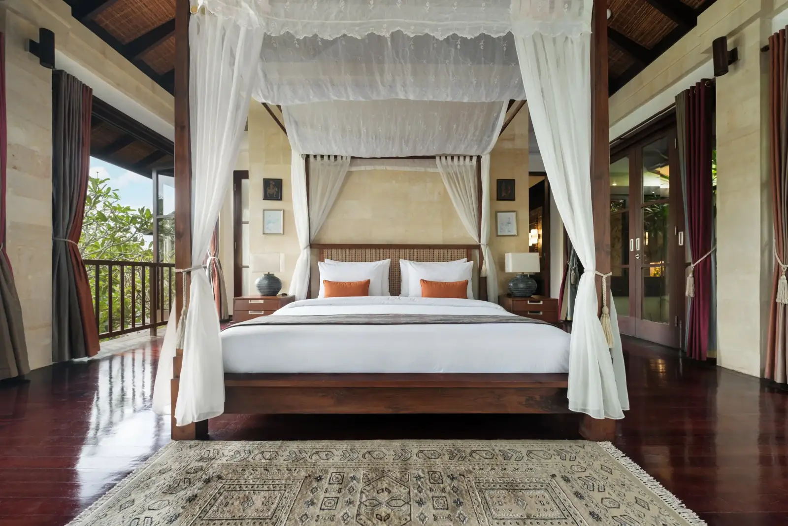 Villa Ambiente — Master bedroom opening onto the balcony