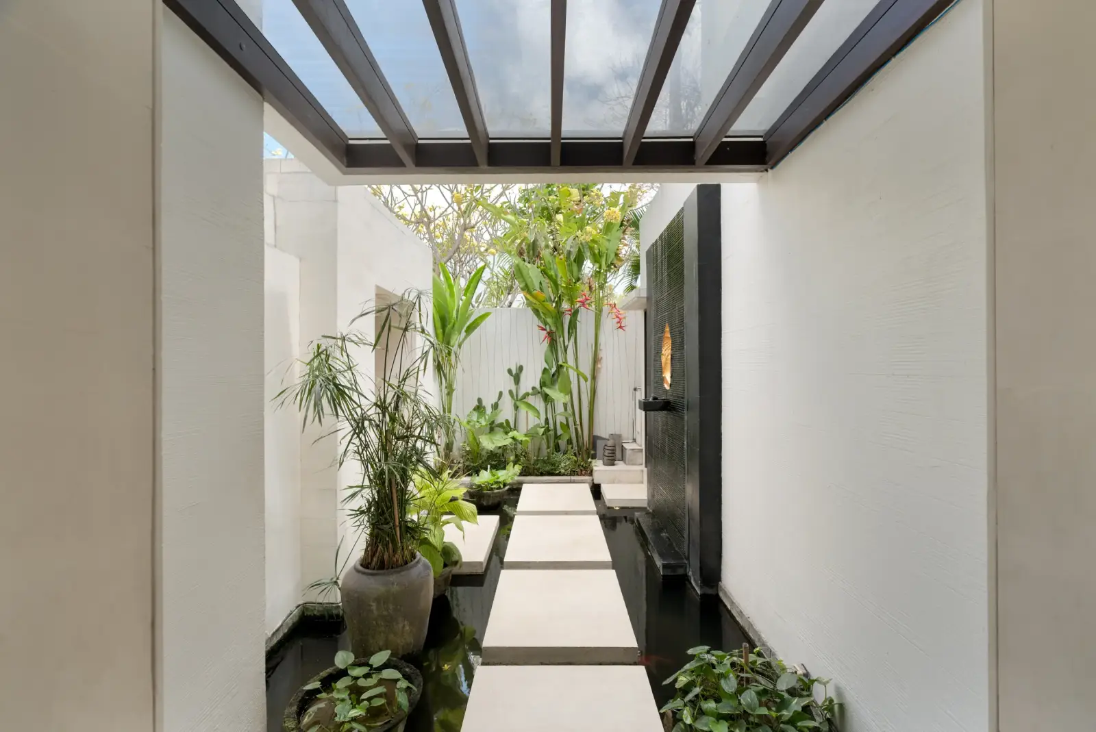 Villa Camellia — Entrance walkway over the koi pond